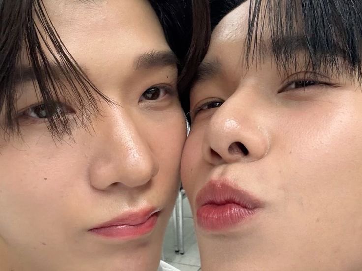 maë ☕️ tweet media