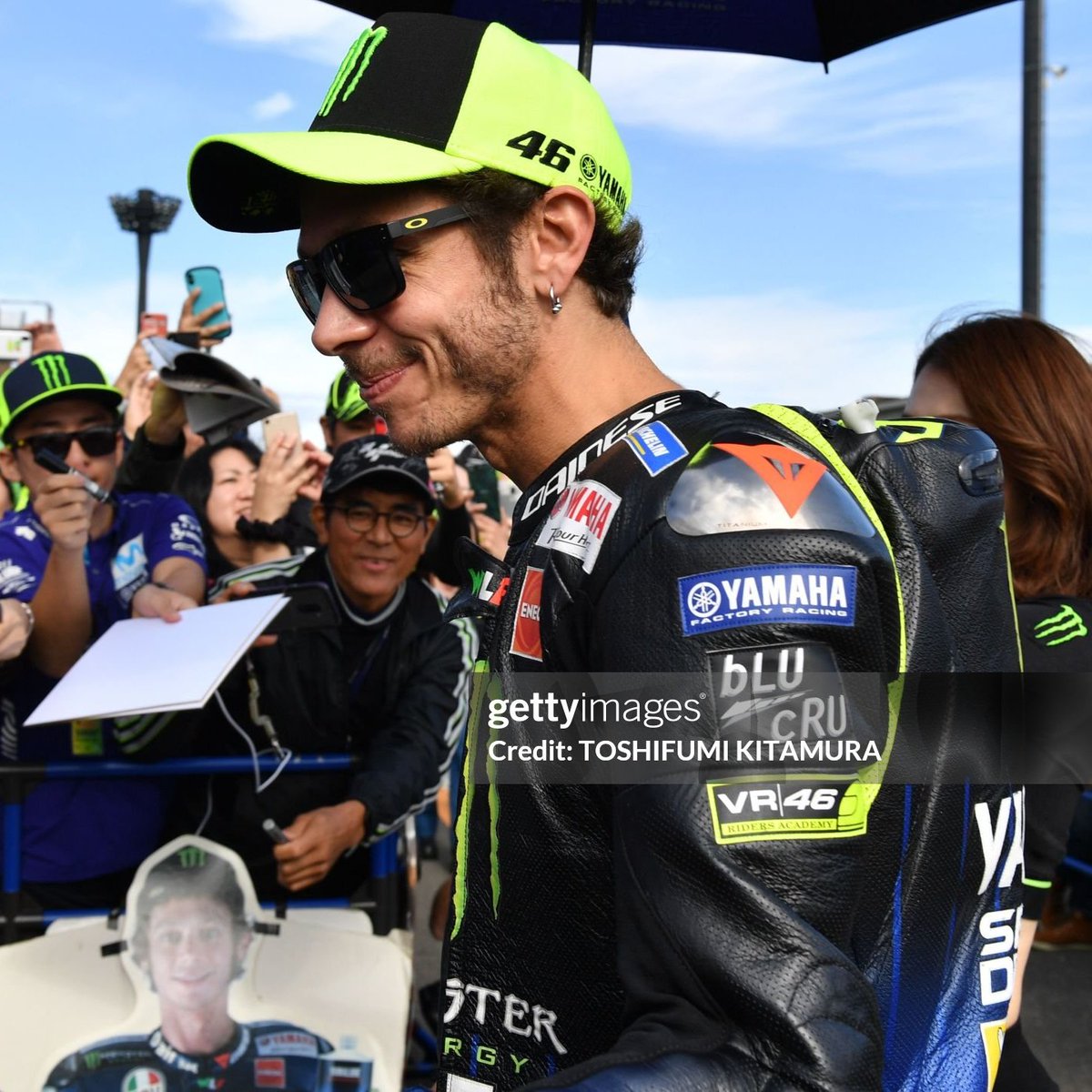 4644 files™ tweet media