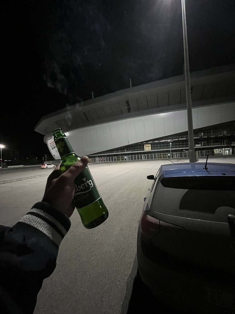 fürreall tweet media