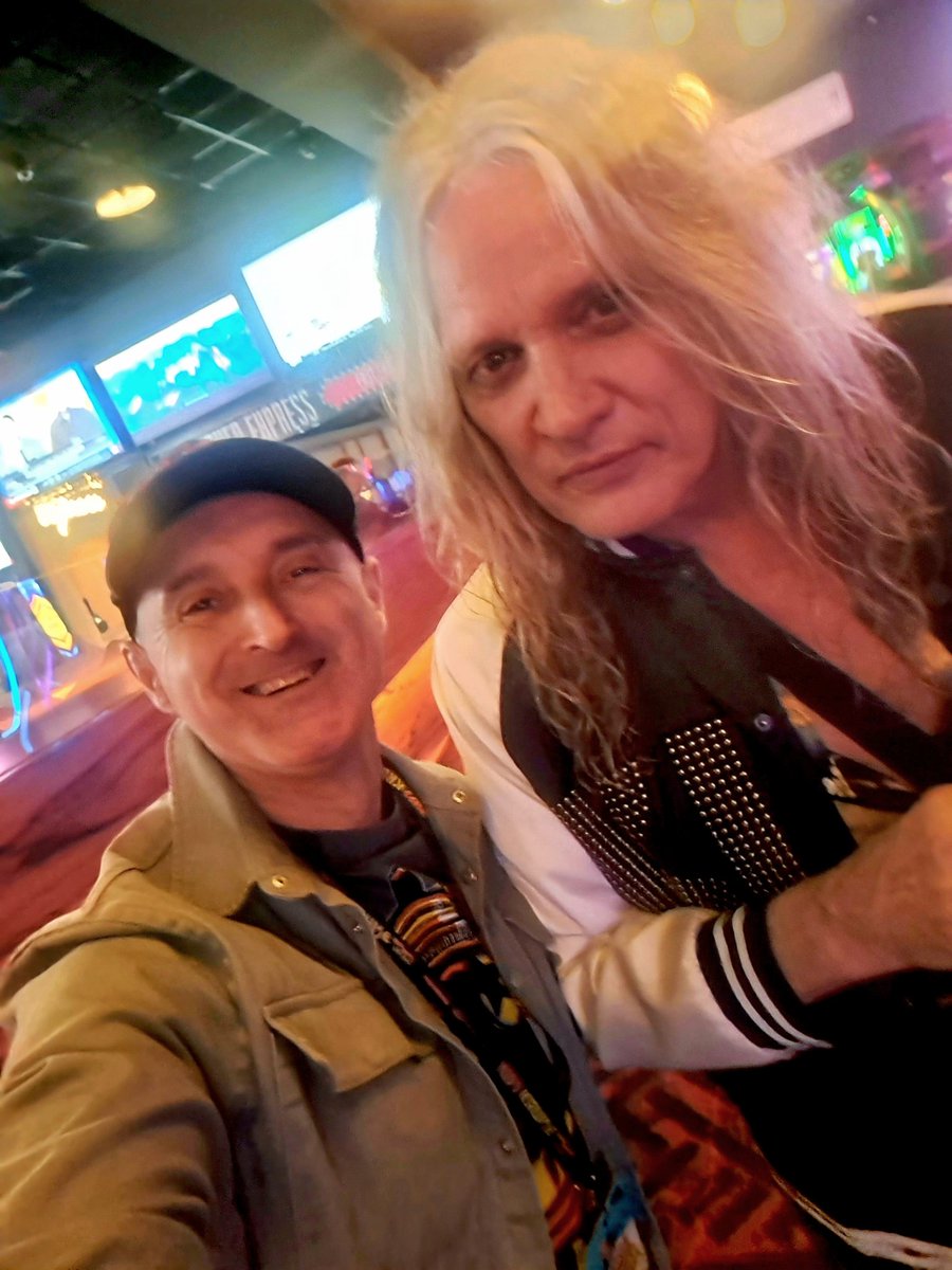 Drlove66 tweet media