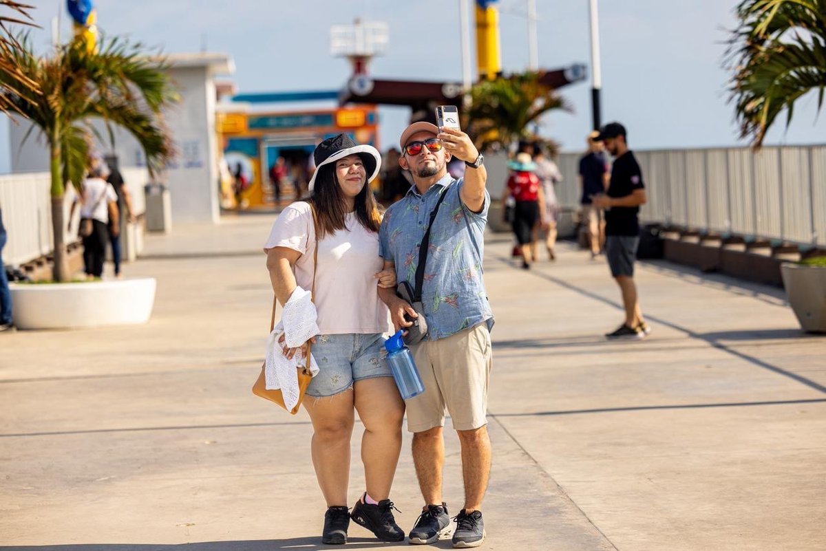 elsalvador's tweet photo. #DePaís Según datos del @MITURElSalvador, en los que va del período vacacional, desde el 28 de marzo al 2 de abril los cinco lugares más buscados y visitados son:

1. Surf city 1 : Playas de La Libertad, playa El Tunco y playa El Zonte
2. ⁠Ciudad de San Salvador
3. Centro Histórico de San Salvador
4. Ruta de Las Flores
5. Ciudad de San Miguel