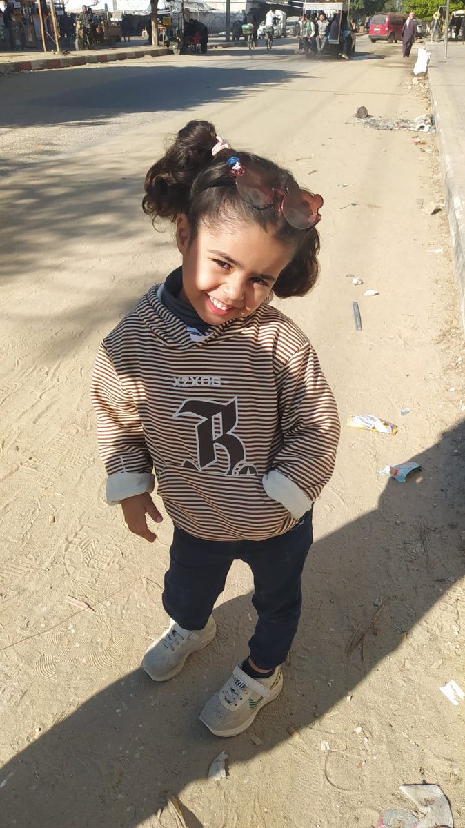 Mira's Family 🇵🇸 tweet media