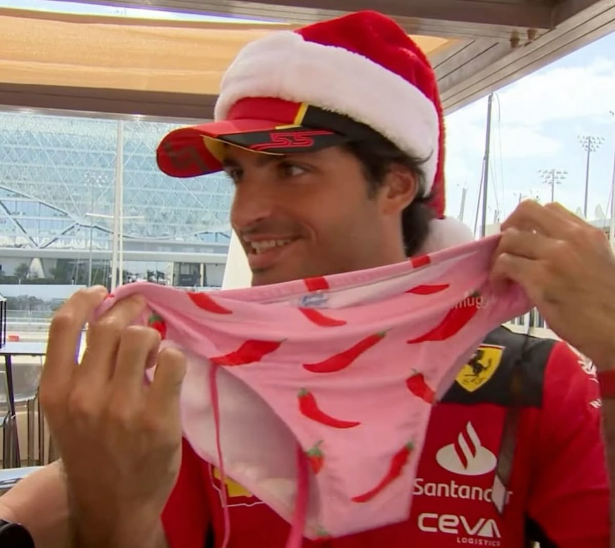 𝒯𝖺𝗓𝗓 ⁴⁴ tweet media