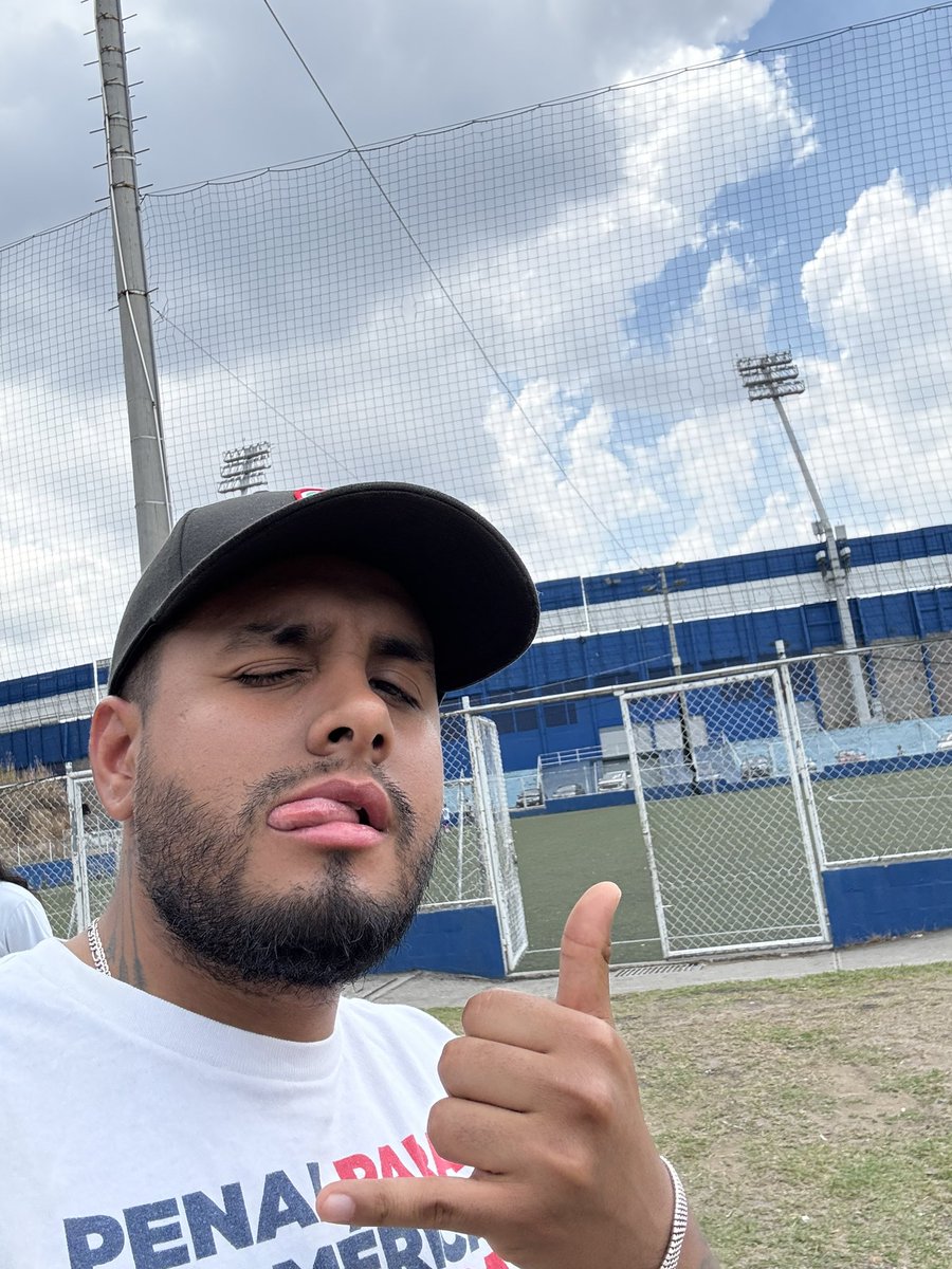 Mike Maquina del Mal tweet media