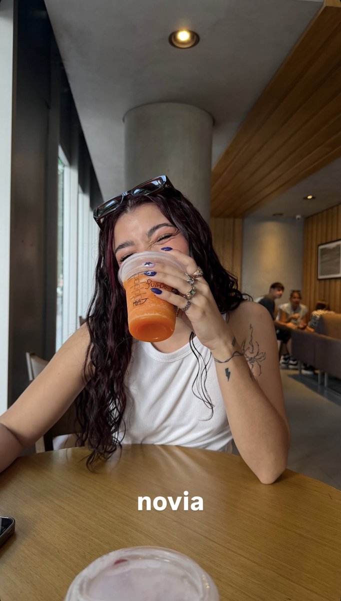 ana sach 🌶️ tweet media