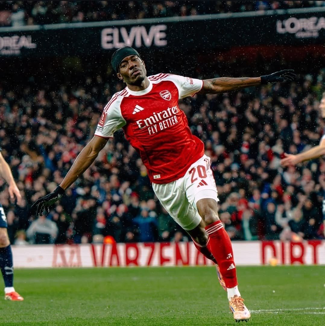 HandofArsenal tweet media