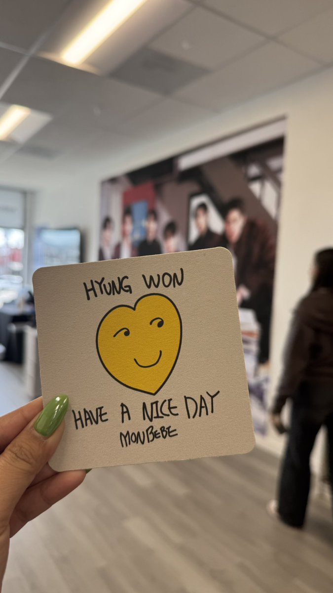 kkris_11's tweet photo. Blessed album pulls 🙏 Such a cute popup ❤️🖤@OfficialMONSTAX @hello82official @hello82SANDIEGO #MONSTA_X_POPUP #hello82 #82giveaway https://t.co/w4UumzB8Qc