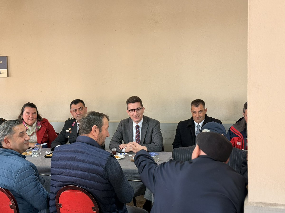 T.C. Ezine Kaymakamlığı tweet media