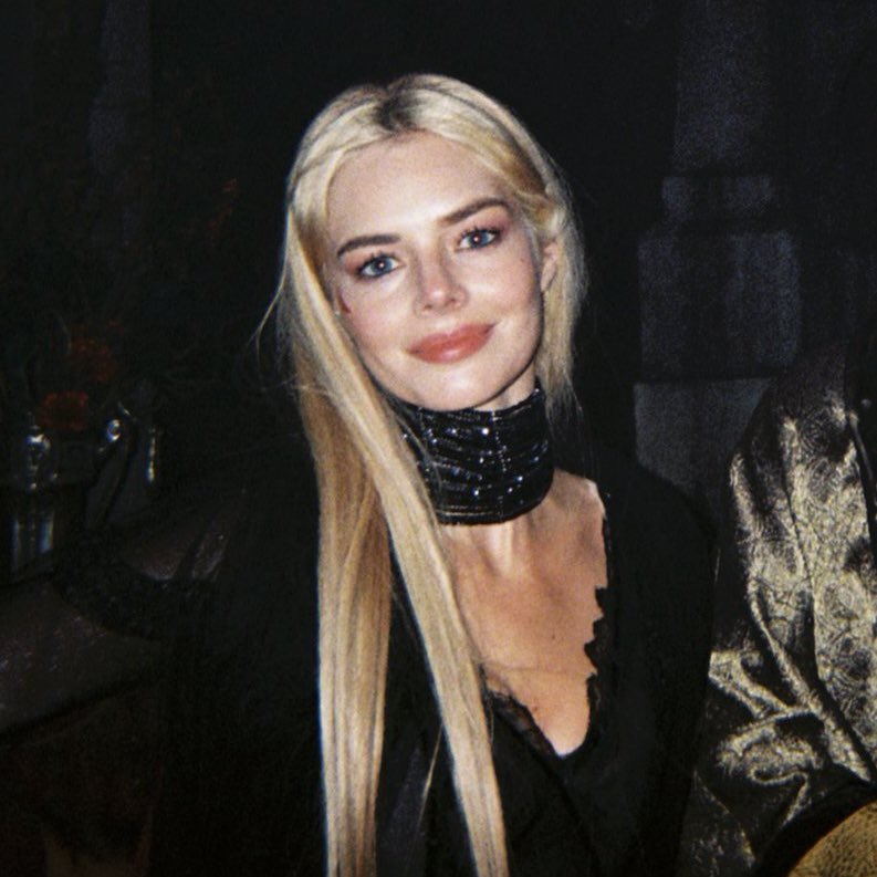 abbie 🧛🏼♀️ tweet media