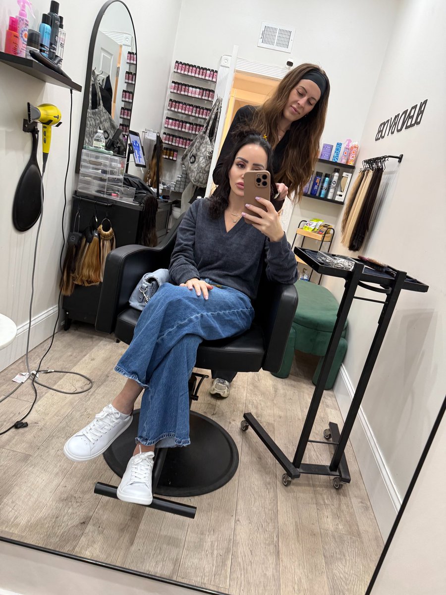 Natasha , AKA Perri tweet media