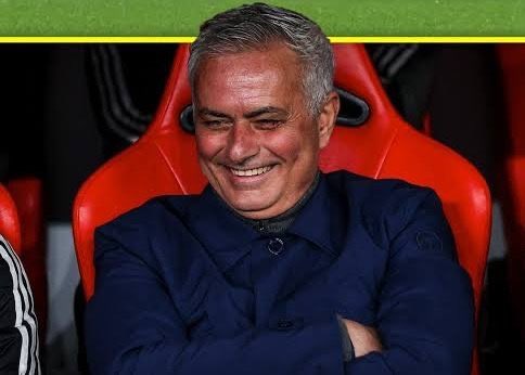 RATLHAGANE tweet media