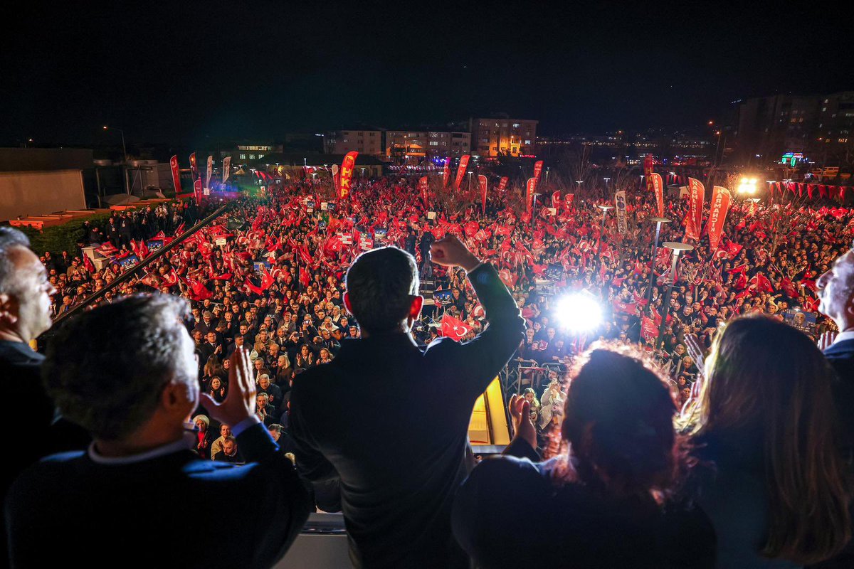 Özgür Özel tweet media