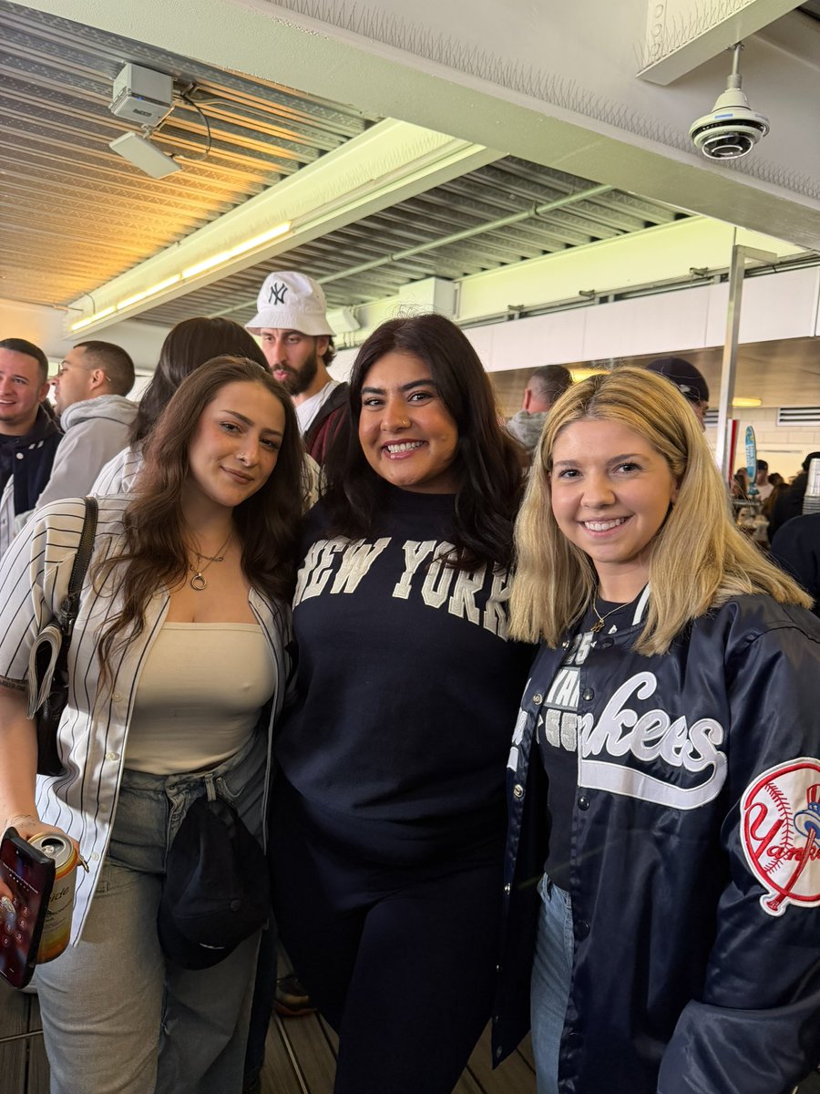 MADS ⚾️ tweet media