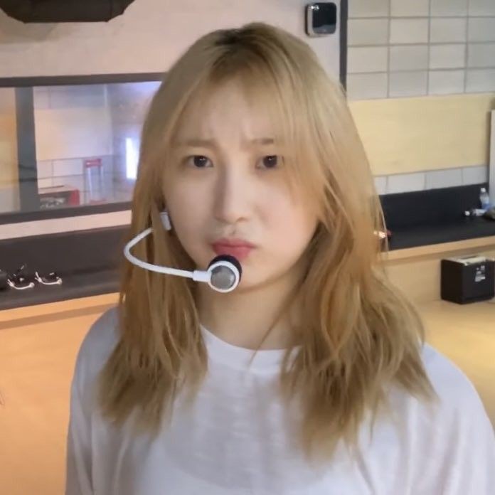 🐻❄️❄️Feather_🦋🍒 tweet media