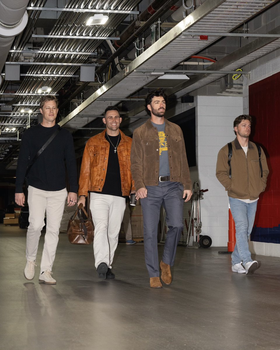 Chicago Cubs tweet media