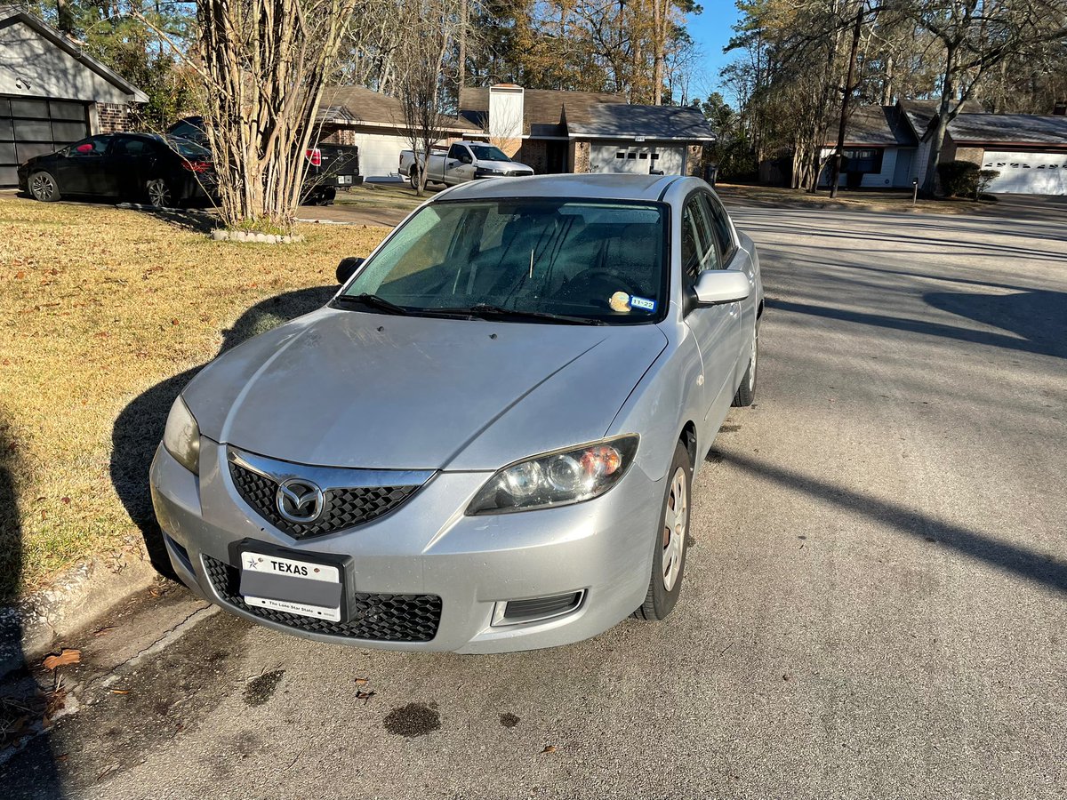 Perpetually Stressed Birb 𓅪 tweet media