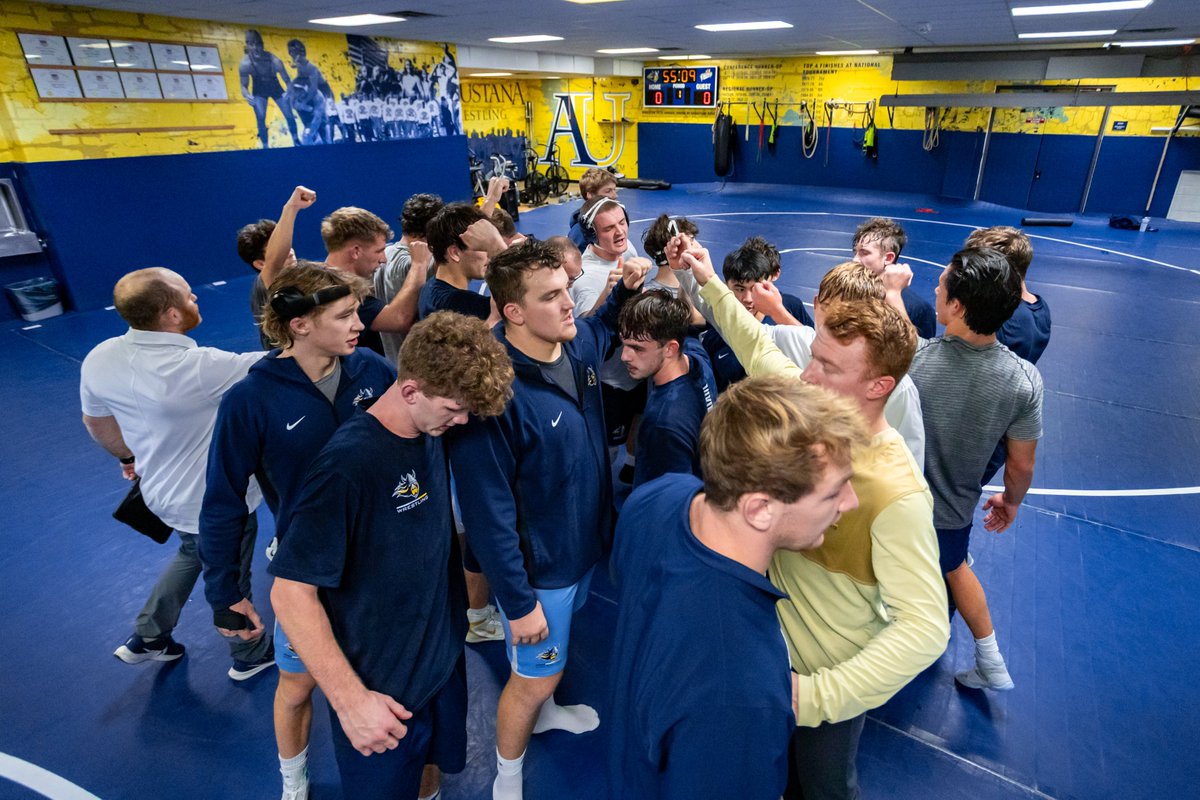 Augustana Wrestling tweet media