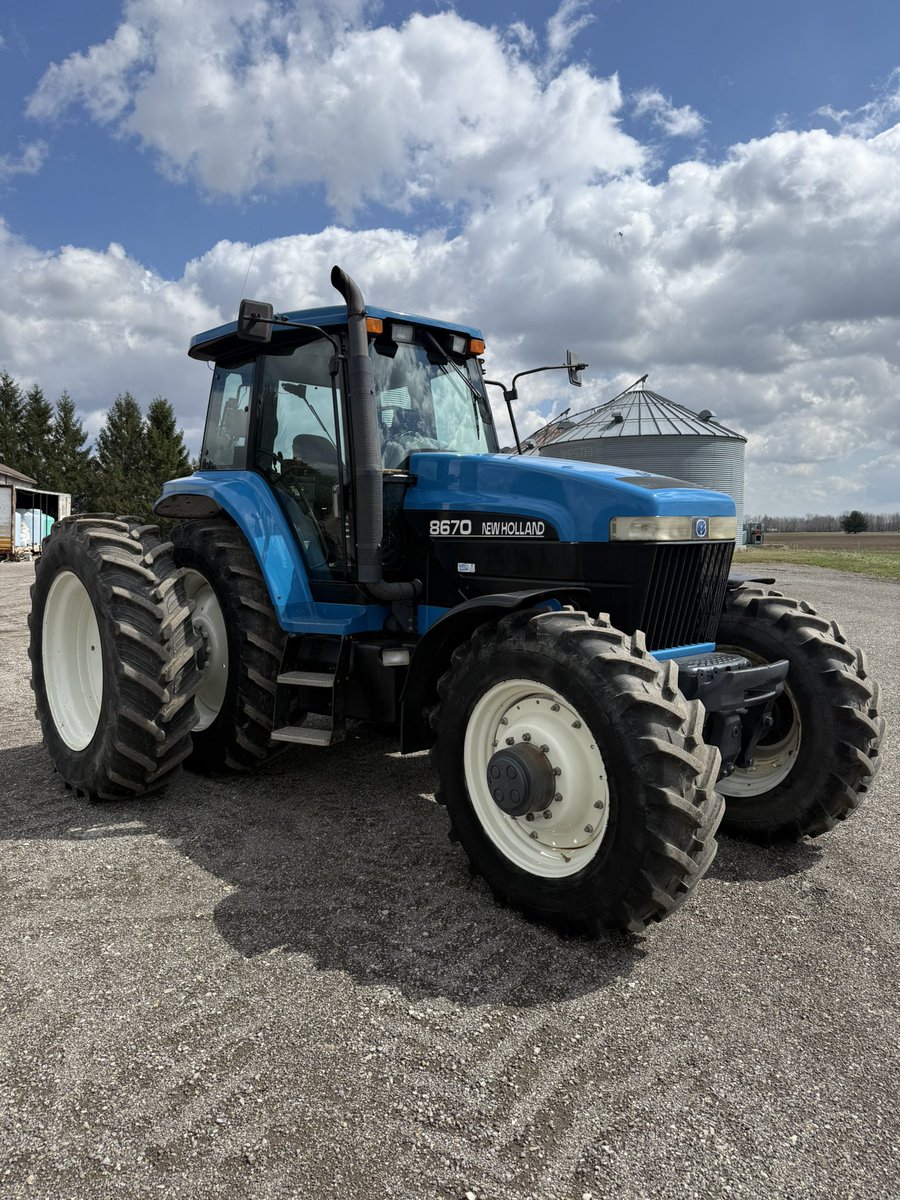 Delawarefarms's tweet photo. Selling our super clean 98 New Holland 8670 Genesis tractor if anyone is looking. RT’s appreciated https://t.co/Bmf2zukass