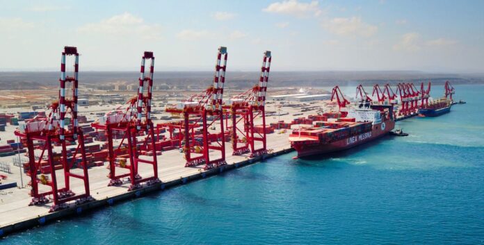 mahamad_ibrah's tweet photo. Djibouti is the only country in the Horn of Africa that possesses six modern ports. This demonstrates the crucial role the country plays in international trade and regional development. 🇩🇯 https://t.co/GtGLThuuil