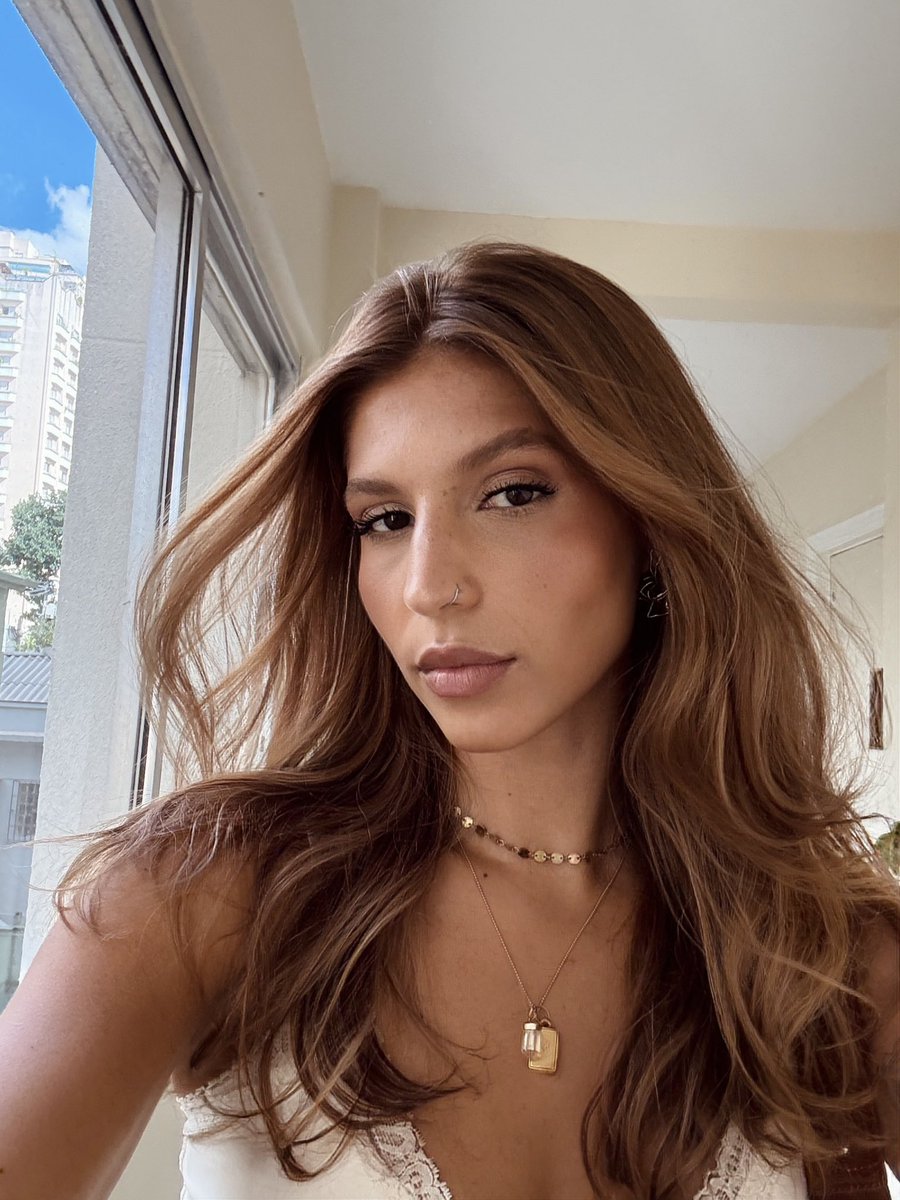 maria luisa com s 🦢 tweet media