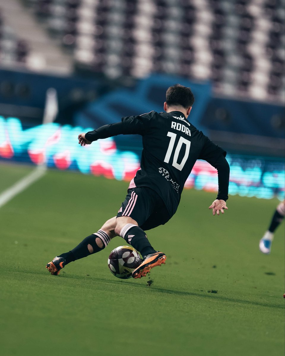 rodrisanchez_10's tweet image. Victoria, +3️⃣ puntos para seguir peleando por nuestros objetivos, seguimos equipo. #RS🔟✨