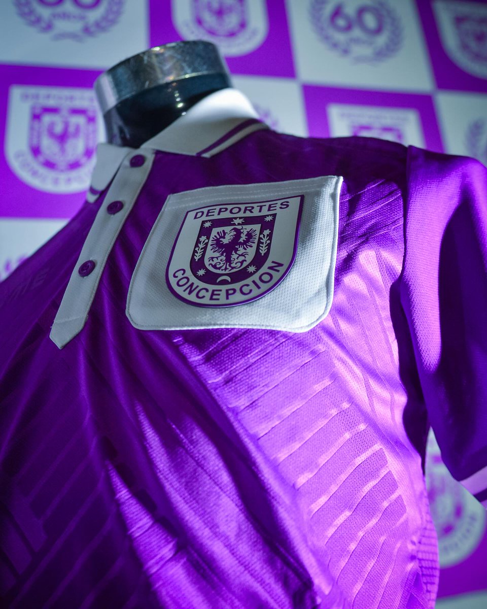 soccerjerseynws's tweet photo. 😮‍💨

🇨🇱 Deportes Concepción dropped their 60th anniversary kit x Kelme.

💜🦁 We're loving the pocket-style badges! 

Although it’s nice that the sponsors are tone-on-tone, we wish they weren’t there at all. https://t.co/U1ja1o3c3t