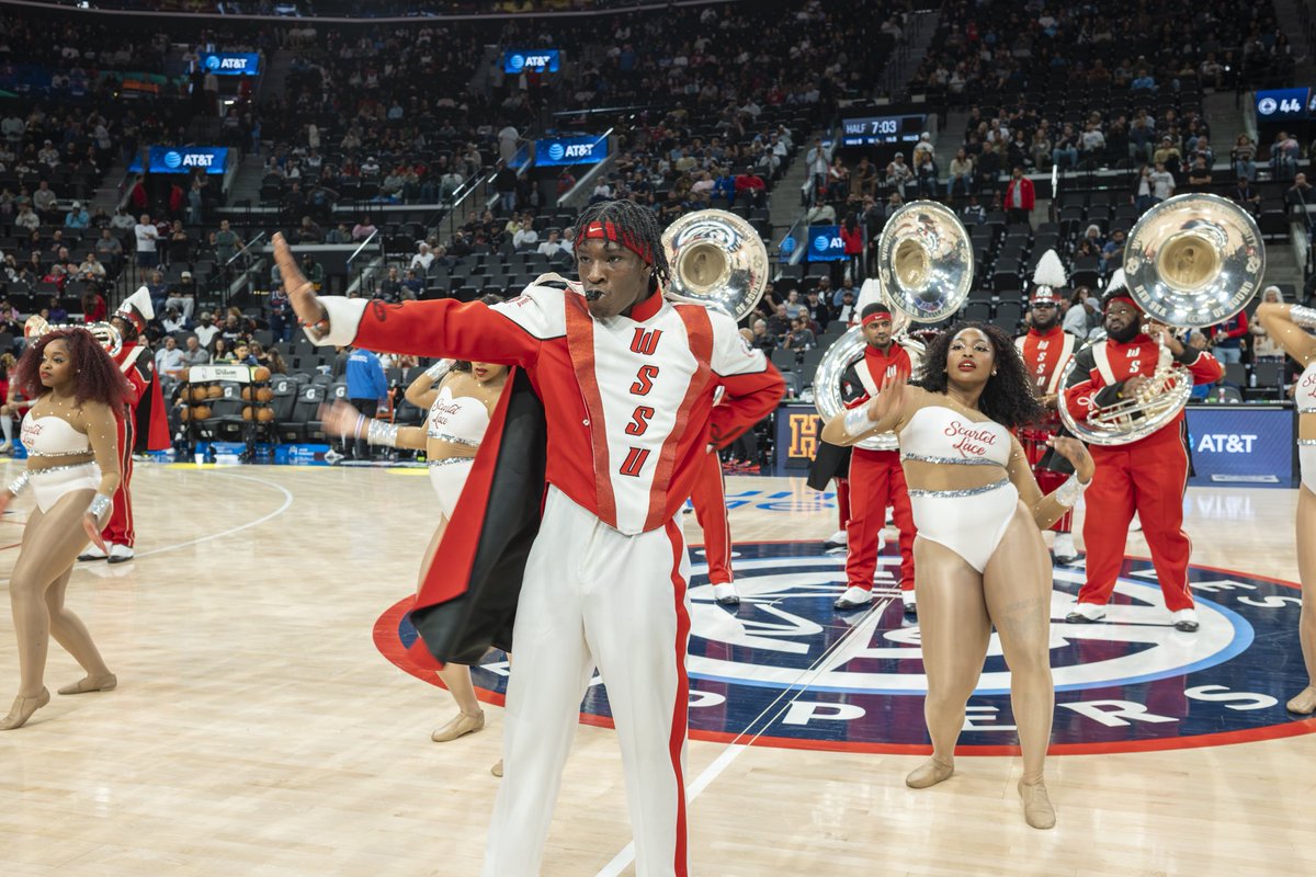 WSSURAMS's tweet photo. #WSSUOnTheRise
The Red Sea of Sound.
The NBA stage.
A national moment.
WSSU showed up and showed out at @LAClippers HBCU Night.
#WSSURamily | #RamPride | #RedSeaOfSound
📷 Jerel Smith WSSU ’18 https://t.co/R6o7GEi3HW