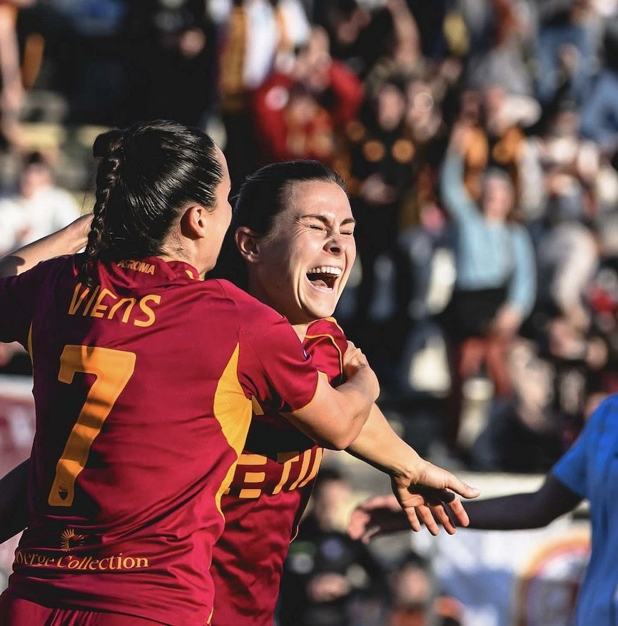 Tovarish giallorosso tweet media