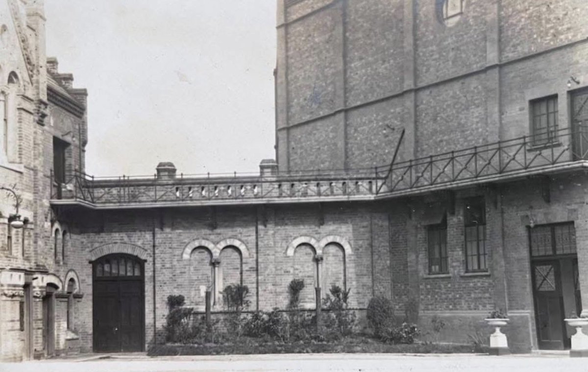 Stan Collymore tweet media