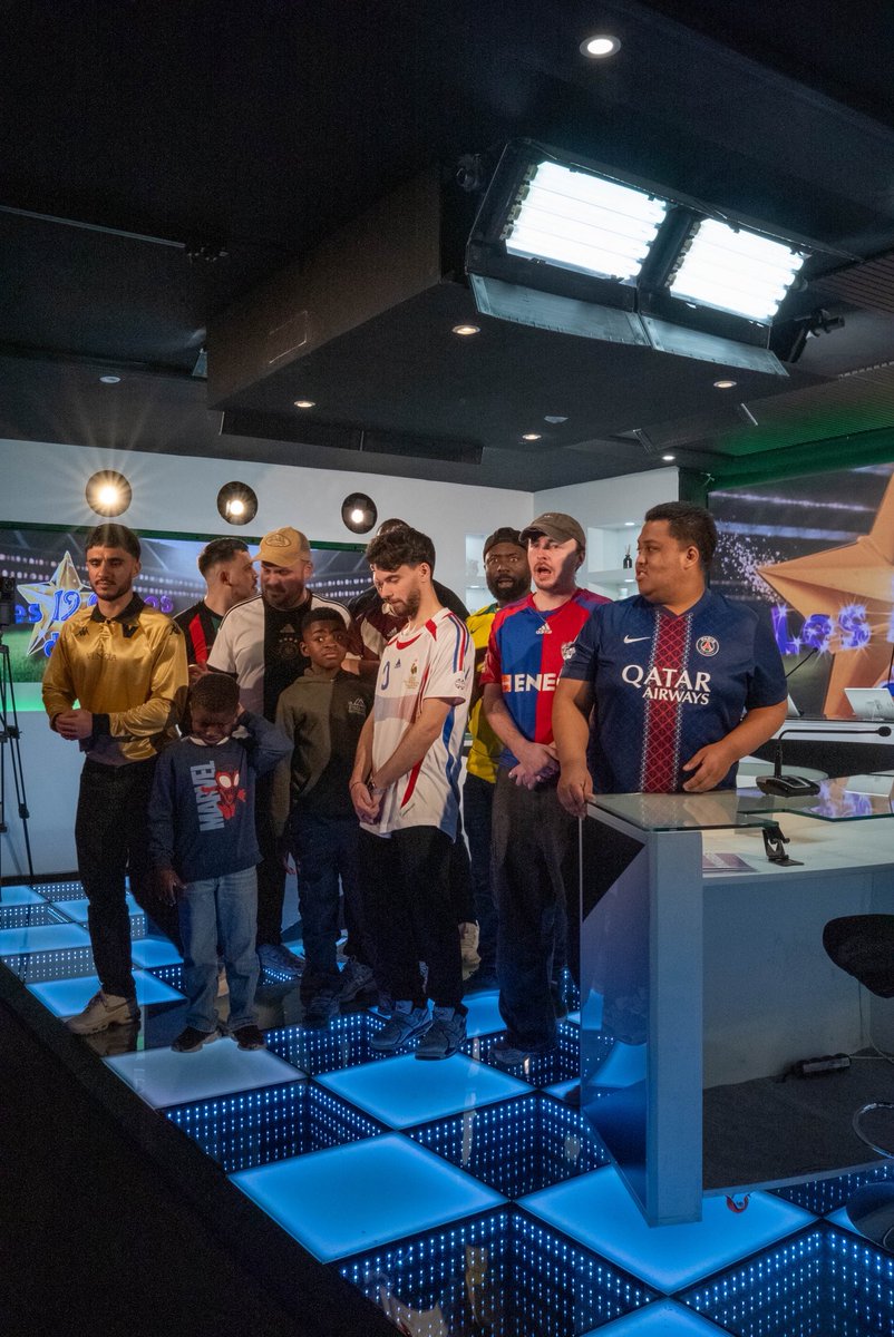 Footballdayy tweet media