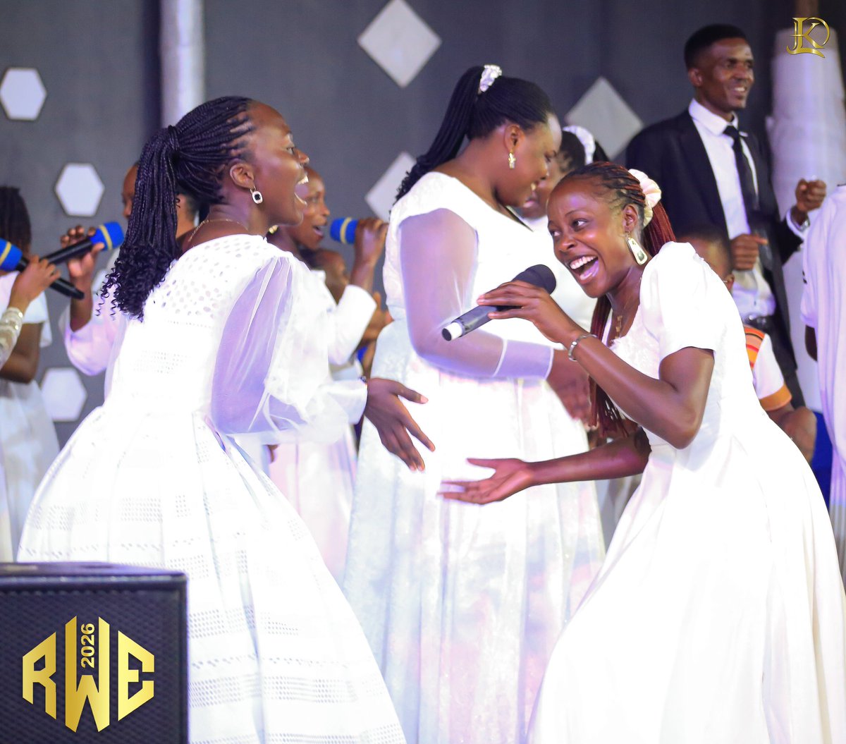 KL Dickson tweet media