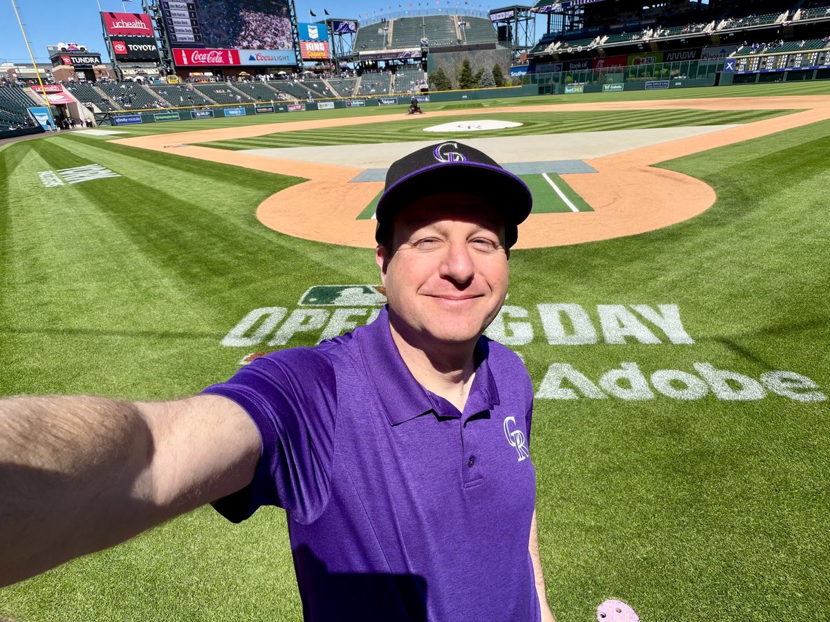 Gobernador Jared Polis tweet media