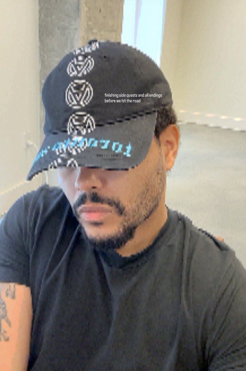 NewsWeeknd's tweet photo. “finishing side quests and all endings before we hit the road” - The Weeknd https://t.co/SCJ5P4g6Ed