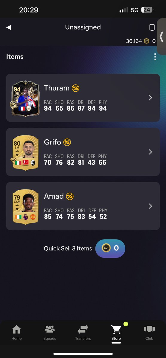 BGB_UK99's tweet photo. @Aleks_FUT Waited to do the crafting upgrade &amp; got this from a 79x3 😂😂😂 https://t.co/XAK2VA4WQE