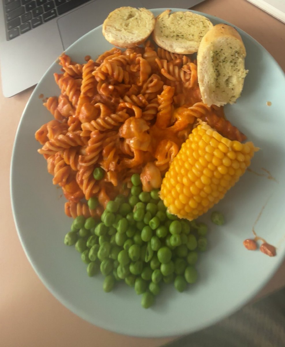 lottie⭐️ tweet media