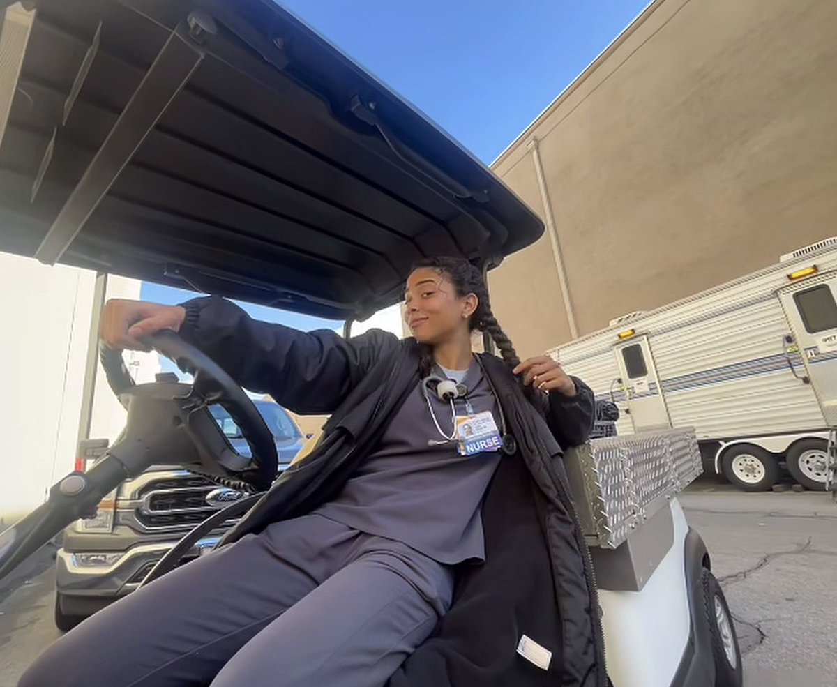 yasmin 🩷 tweet media