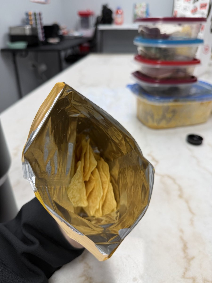 Jessica Mobbs tweet media