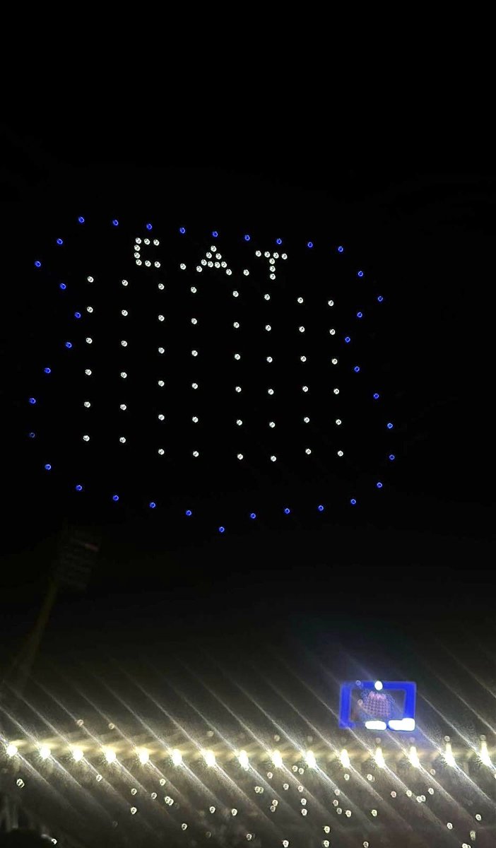 RecibimientoT's tweet photo. No imitamos. Innovamos. Cátedra albiazul💙
📸 Jose Stranges https://t.co/J9oMAP3M0t