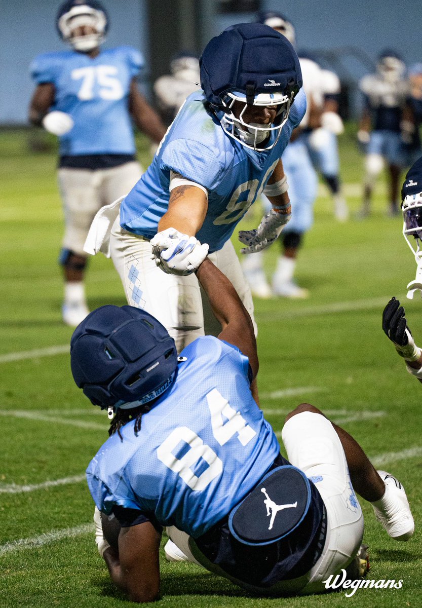 Carolina Football tweet media