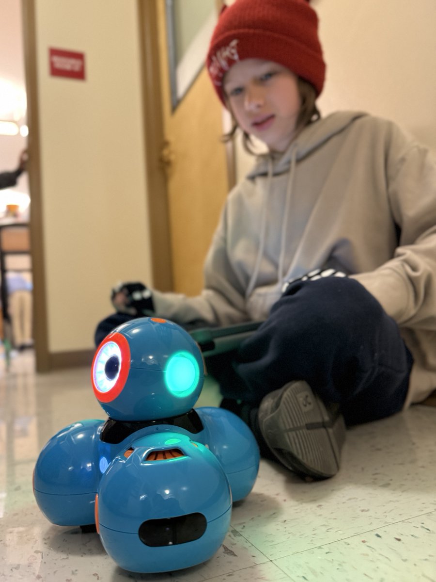 Cambridge Elementary School tweet media