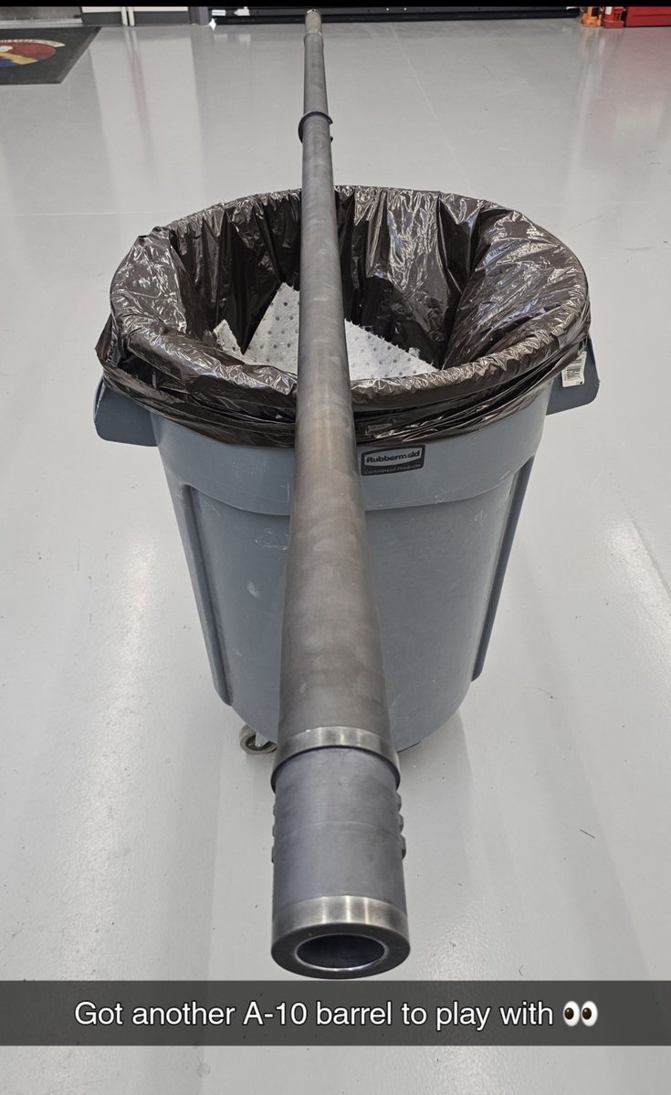 GLOYPER6000 tweet media