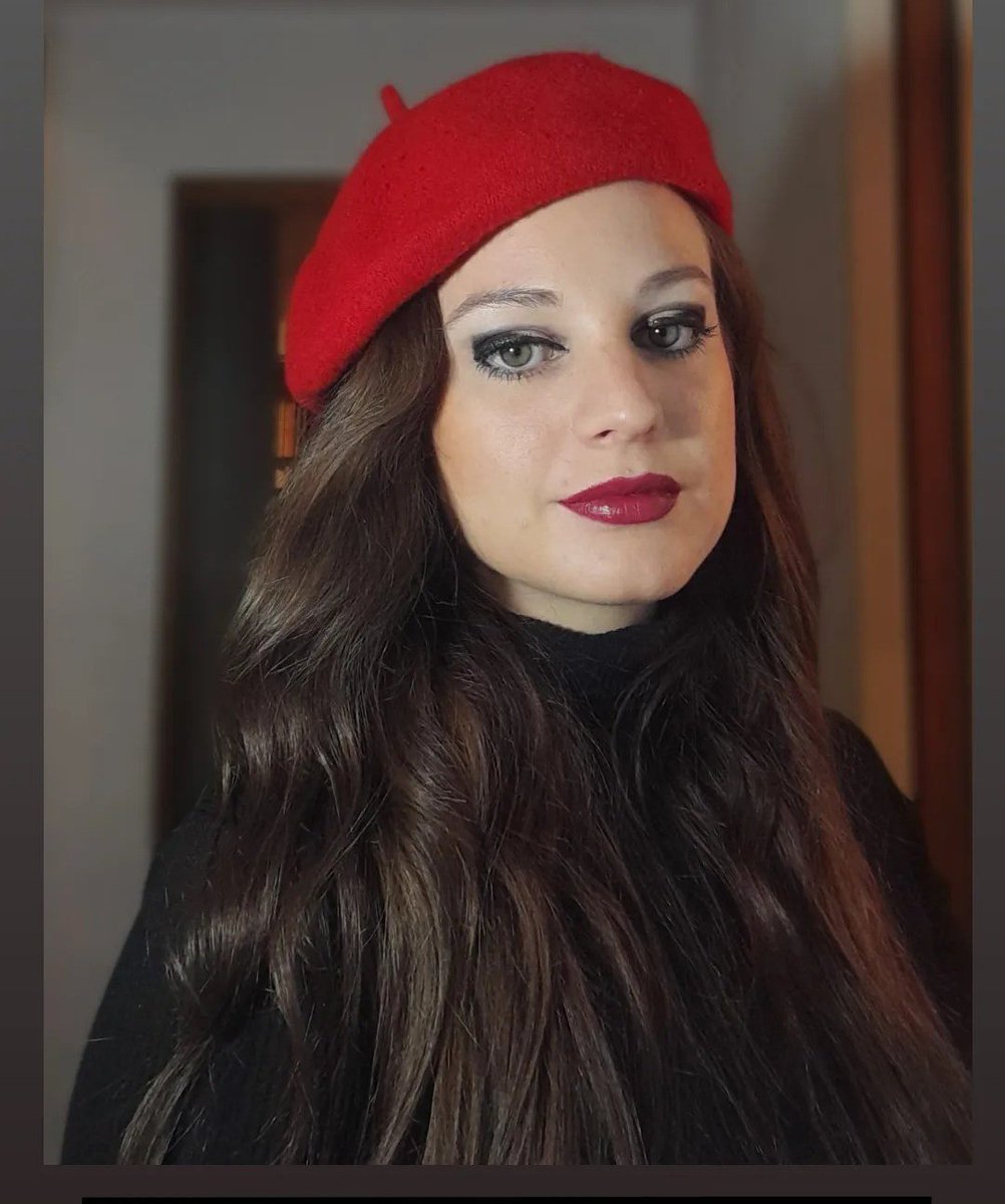 Santa Olga tweet media