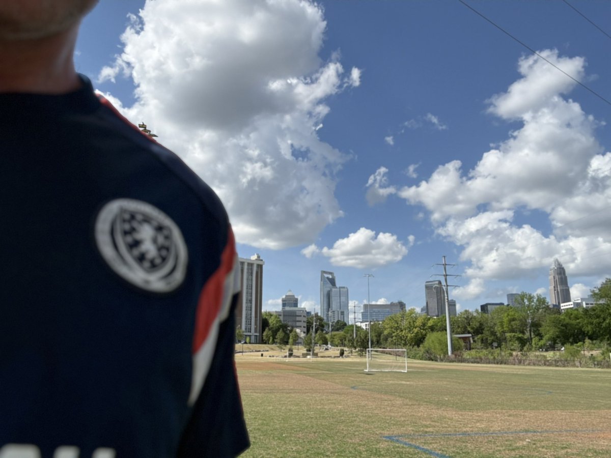 Ross Smith tweet media