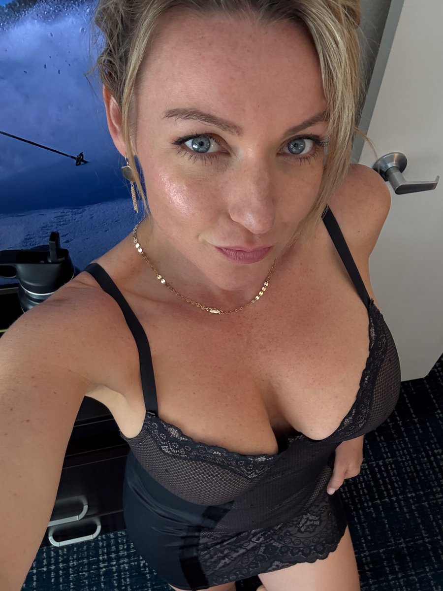 ErinMarie2222 tweet media