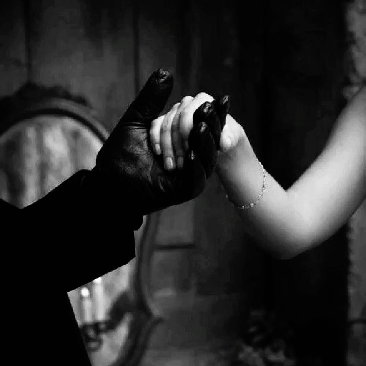 ◜𝑨◞ tweet media