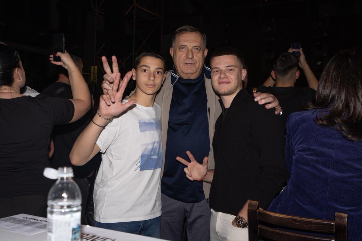 Милорад Додик tweet media