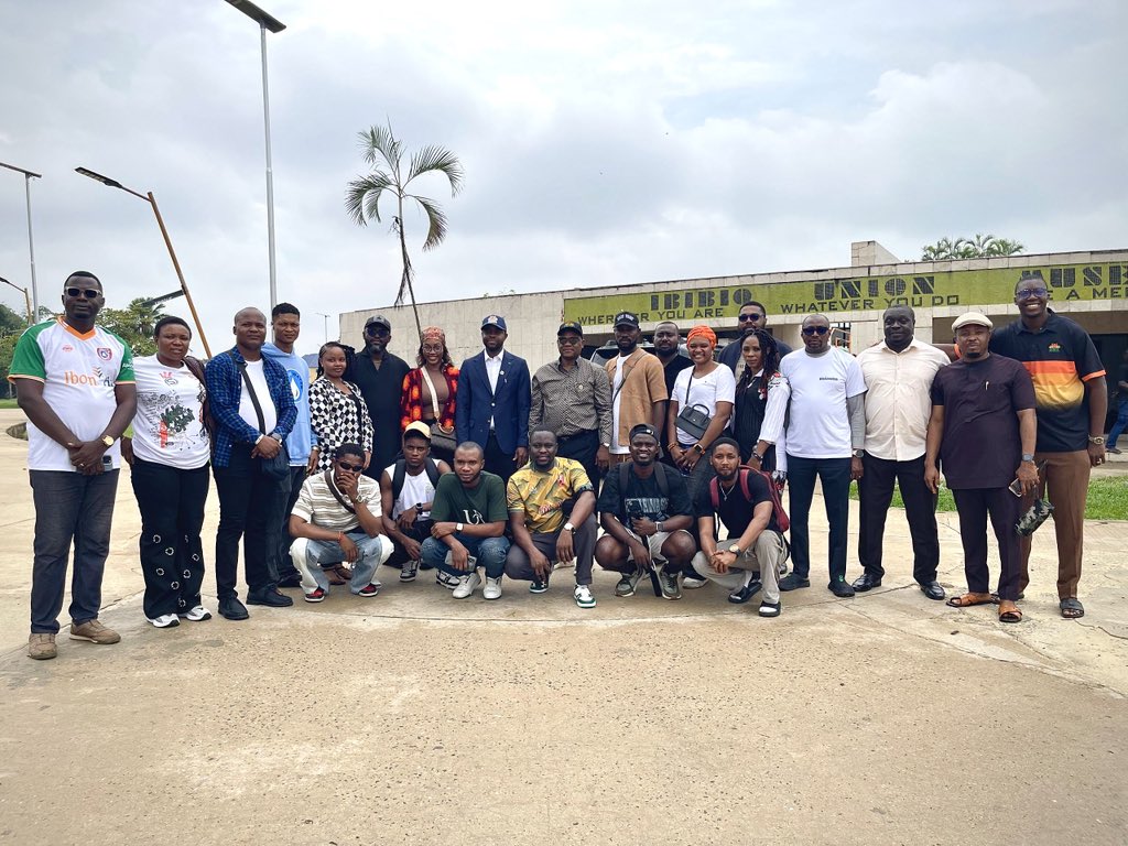 JUST KINGS tweet media