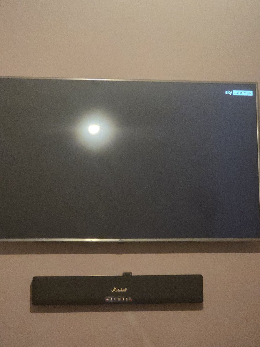 Dave Varley tweet media