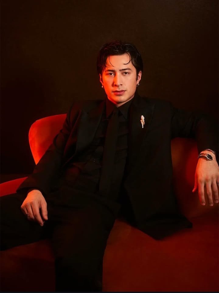 HUDSON WILLIAMS CRAVE tweet media