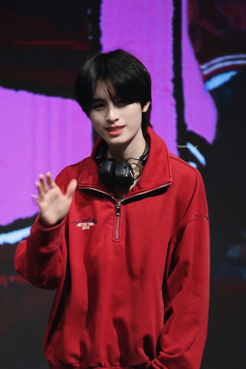 POMPAM✨🌙 tweet media